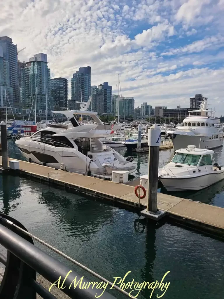 Navigating your Vancouver walkabout through the harbourfront and yacht club