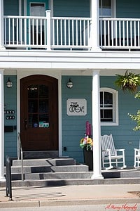 The original Grove Hotel in Kingsville. Places to stay in Windsor Essex